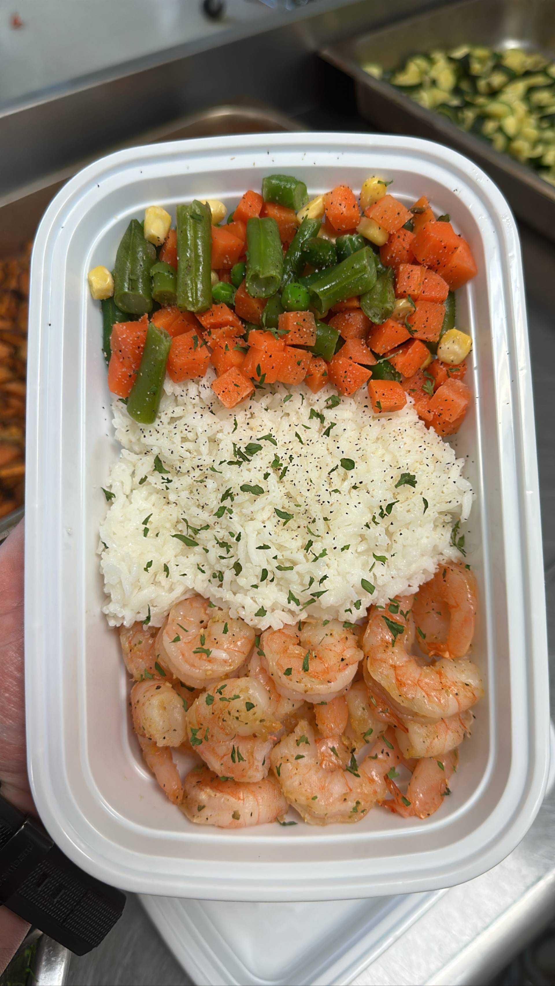 Shrimp + Jasmine Rice + Mixed Veg
